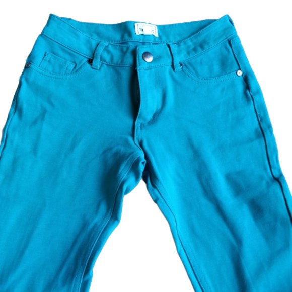 Green Skinny Pants with a lot of stretch, low rise. - Picture 3 of 11